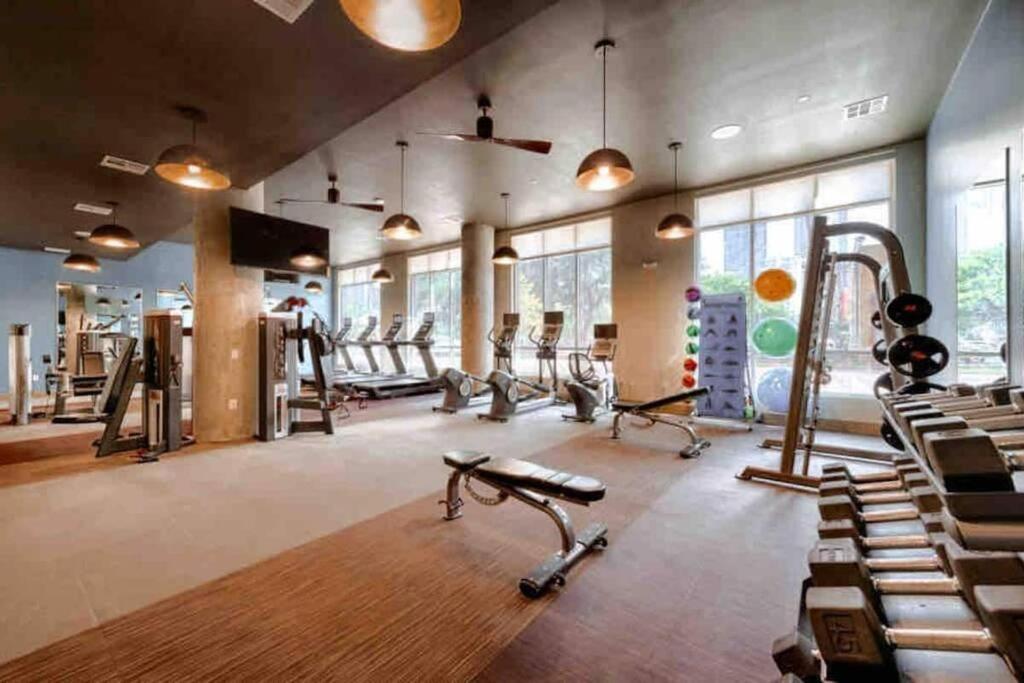דירות יוסטון Downtown Living 1Br W/ Free Parking Garage מראה חיצוני תמונה